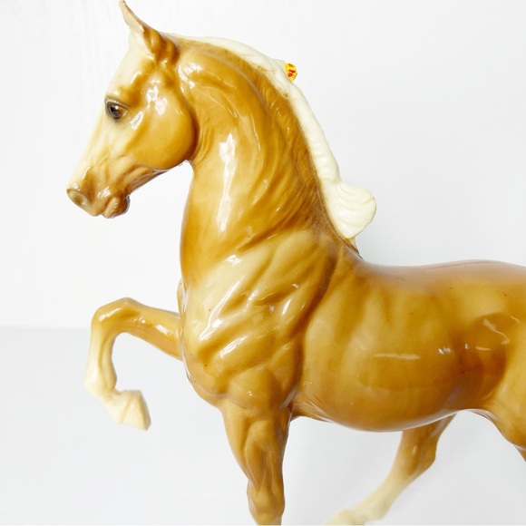 Vintage Breyer Five Gaiter Commander Glossy Palomino Traditional Model #53 early - Picture 3 of 7